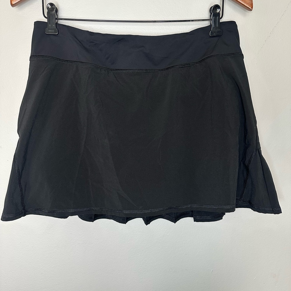 lululemon athletica Black Mini Skirt 8 Tall - Picture 2 of 7
